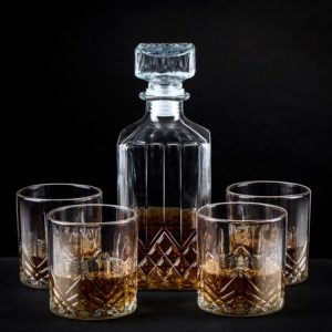 WO 00 Whisky set 5-delig, karaf met 4 glazen
