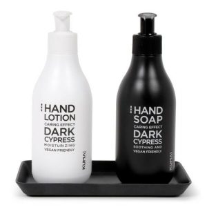 BE 01 Giftset Hand Lotion & Hand Soap op tray KUMAI